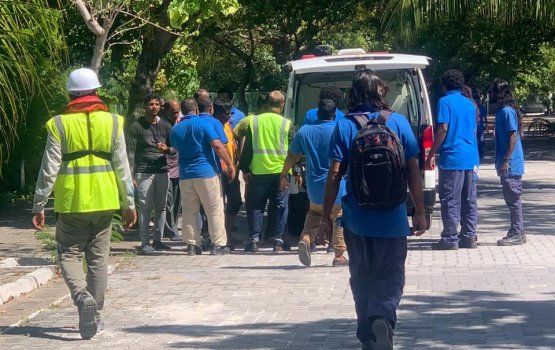 ThilaMale bridge ge platform halaaku ve bayakah aniyaavejje