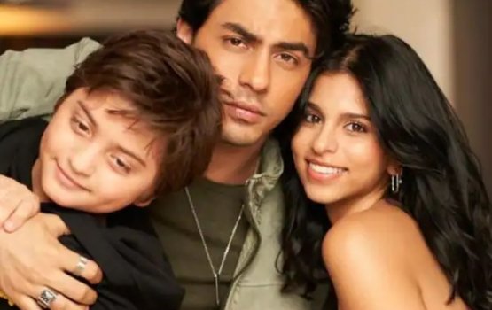 Shah Rukh ge kudhinge photo ah bodu samaalu kameh libije