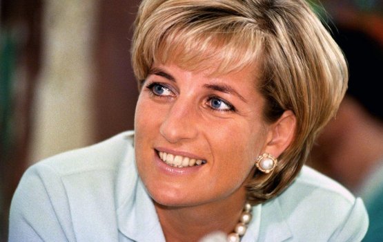 Diana ge marah 25 aharu: Enme fahu vaguthukolhu adhi doctaru ge handhaan thah