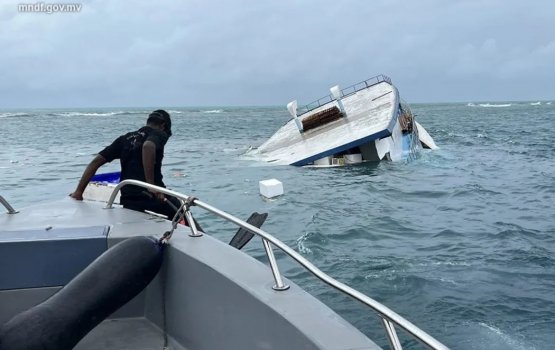Kolhuvetti eh bandun jahaalai, ekaku gelligen hoadhanee