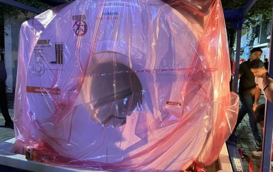 Emme fahuge MRI machine ADK in rajje genefi