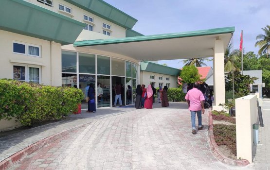 R. atolhah 100 ah vure gina sihhee khidhumaitherin hoadhanee 