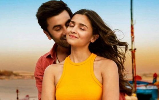 Brahmastra ah kiyaa faadukiyunthakah Alia dhin rahdhu 