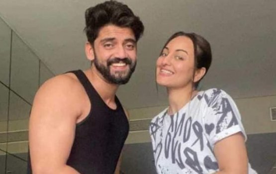 Sonakshi aai Zaheer ge video lava eh nerenee 