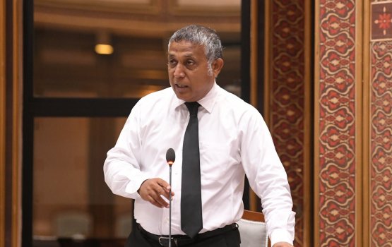 Raees ge vaudhu listeh alhugandu athaku nei: Aslam