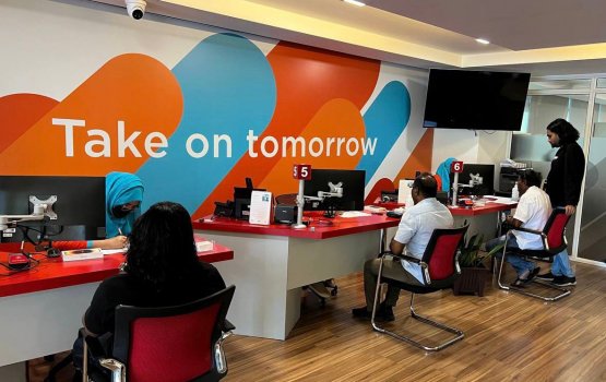 Dhiraagun Iphone pre-order kuri faraaithakah phone havaalu kuran fashaifi