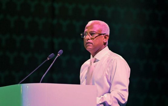 Bodu thiladhun mahchah nais dhuniyeah dhen noaveveyne: Raees