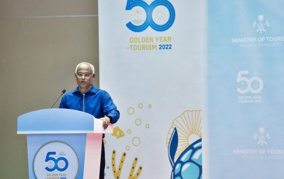 Fathuruverikamugai namoonaa baeh ge gothugai dhiveheen dhemi thiben jehey: Raees