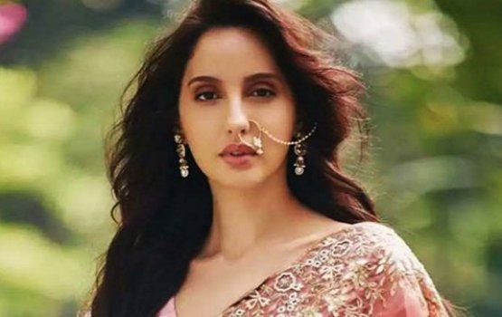 Dollar salaamai kuran Nora ah Bangladesh gai perform kuran huhdha eh nudhin