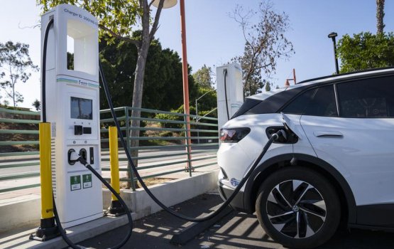 Hulhumale' ga electric vahicle charging station thakeh tharahgee kuranee