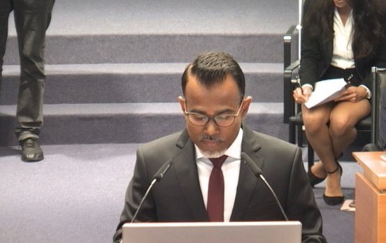 Rajjeyge kanduge evves sarahahdheh dhookollan ninmaafaeh nuvey: Sarukaaru