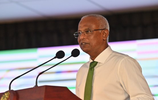 Rajjeyge siyaadhathee minivankamah gellumeh libeyfadha ninmumeh nuninmaanan: Raees