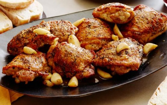 Hukuru Malaafaiy: Garlic Chicken