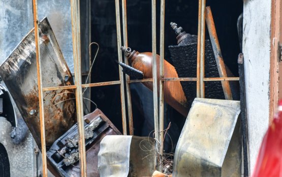 Maruvi emmen ge vanavaru adhi ves kashavareh nukyrevey: fuluhun