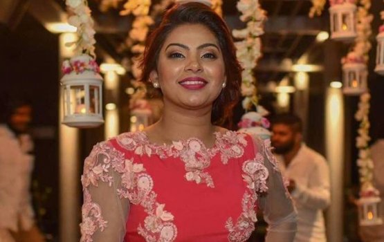 Filmy thari Rishfa bandhun dhookollaifi