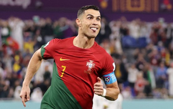 Ronaldo ge thaareekhee lan'dakaa eku Portugal ah molheh