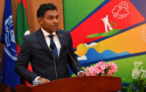 Thimaaveshee ge massalathah hallukurumah raajjey ge ebbaarulun libigendhaane: Faisal