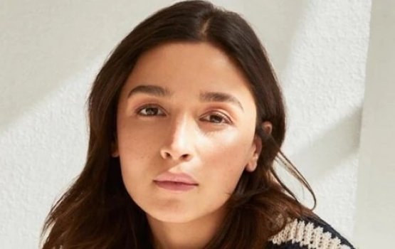 Vihei fahun Aalia hikaalivarun supportarunah bodu hairaan kameh