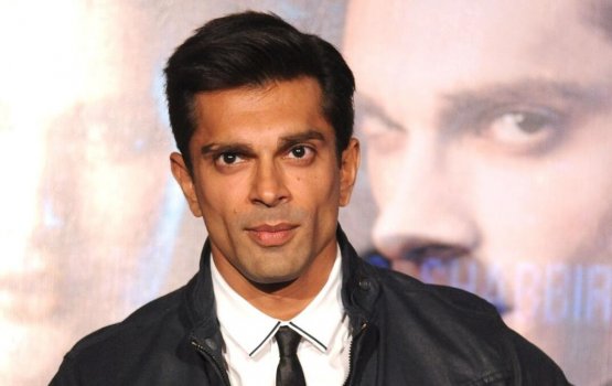 Hrithik aai Deepika ge 