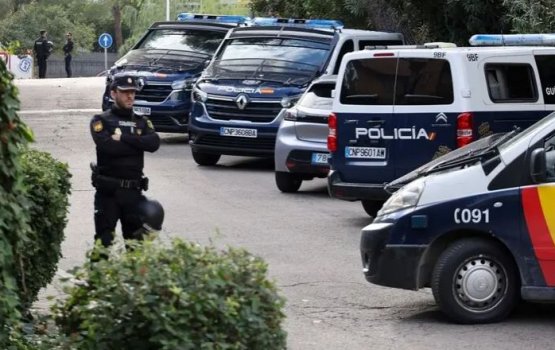 Janavaaruge leyaa eku Ukraine ge embassy thakah package thakeh fonuvanee