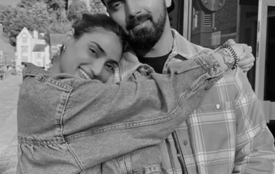 Sunil Shetty ge dharifulhu Athiya ge kaiveni anna mahu 23 gai