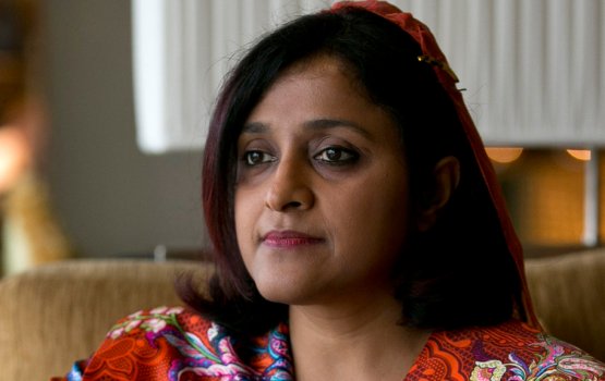 Dhaulathuge eh rufiyaa eh ves vagah nunagan: Dhunya