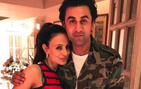 Ranbeer aai Amisha loabeege gothun gulhunu?