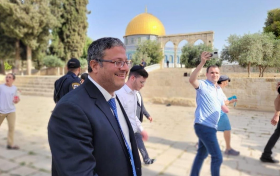 Israelge vazeeraku Agsa miskithuge harimma ah vain massala kuvverikoffi