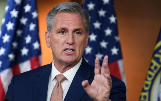 America ge gaanoon hadhaa majileehuge Raeesaku inthikhaabu kurevunee 15 faharu vore laigen