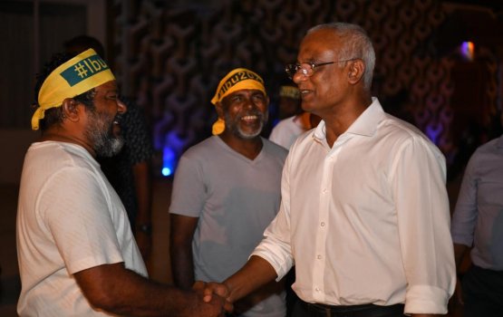Hinnavaru ge gina adhadheh ge MDP Supporterun nukume Raees Solih ah maruhabaa kiyaifi