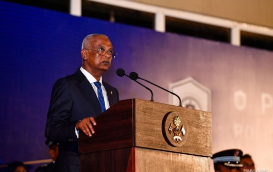 Fuluhun emme bodu iskameh dheyn vee professionalism hifahattan: Raees