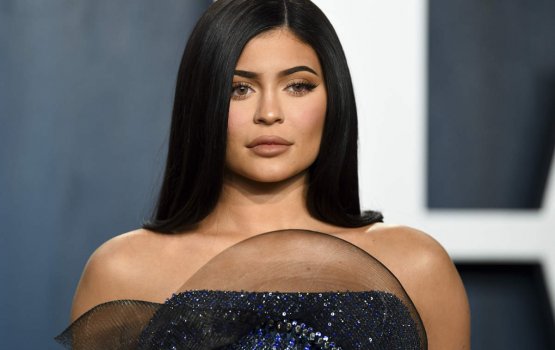 Kylie Jenner huree huskoh!