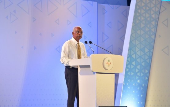 Hanimaadhoo airport mashroo akee bodu badhaleh: Raees