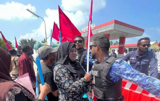Raees Thinadhoo ah vadaigathumun idhikolhun muzaharaa, ekaku hayyarukoffi