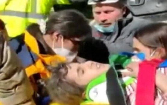 Mu'ujizaatheh fadha kameh: Binhelun aithaa 7 dhuvas fahun dhiri huttaa kujjaku salaamai koffi