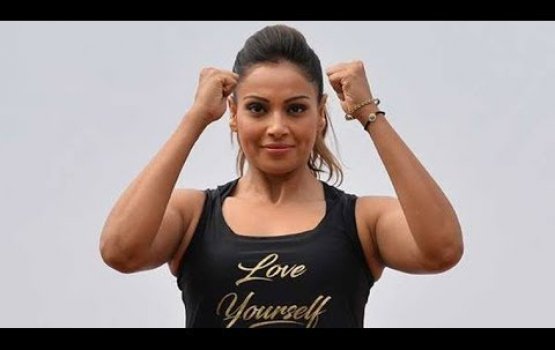 Bipasha fala kamah bune meehun gana koffi