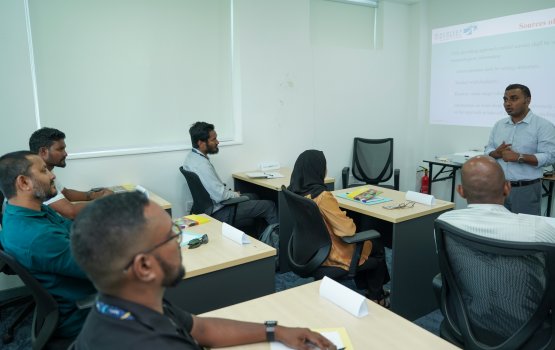 Air traffic control licence dhinumuge 2 course eh fashaifi