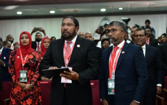 Shakuvaa thakaa gulhigen JP ge dhaairaa thakuge vote lun faskoffi