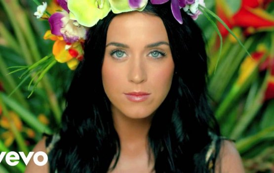 Huhdha nethi lava shoot kurumun Katy Perry kuhveri vejje 