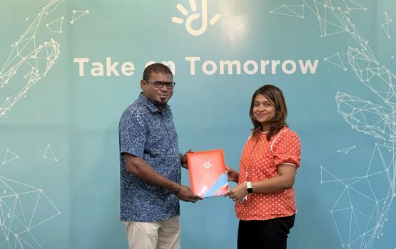 Soccer veterans association of Maldives ge digital partner akah Dhiraagu