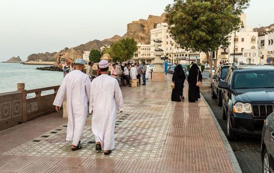 Kurin visa negumakaa nulai dhiveheen nah Oman ah dhathuru kureveyne