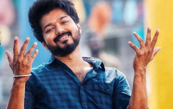 Actor Vijay instagram hulhuvithaa kuda vaguthu kolhen thereygai 4 million follower 