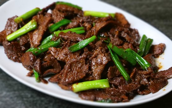 Roadha malaafaiy: Rahameeru mongolian caramel beef