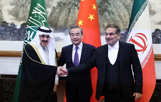 China in Medhu Irumatheegai America Baakee kohlanee 