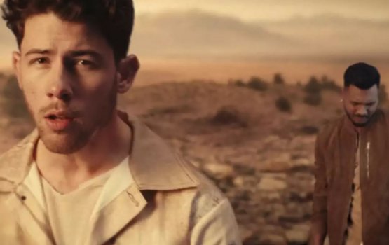 Nick Jonas ge furathama hindi lava nerefi