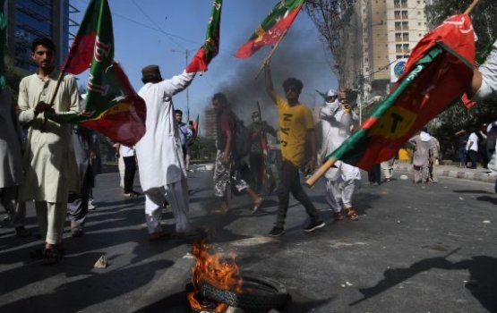 Imran Khan Hayyaru Kurumaa eku Mulhi Pakistan gai hama nujehun