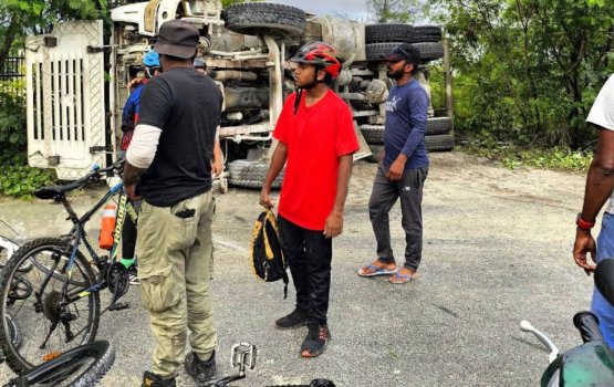 Hulhumale gai nurakkaatheri accident eh, 3 meehaku hospital ah