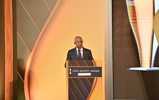 Rahrashugai huri ijuthimaaee massala thakaa dhekolhah jamiyyaa thakun thedhuvaan jehey: Raees