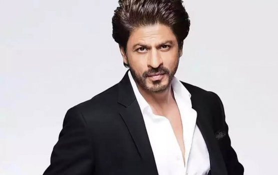 Cigiratte buni huttaanulaa kamah Shah Rukh bunumun fans kanboduvejje