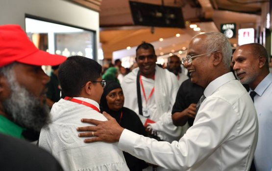 Raajje in furaa Hajjaajeen ge enme fahu group aa Raees bahdhalu kurahvaifi